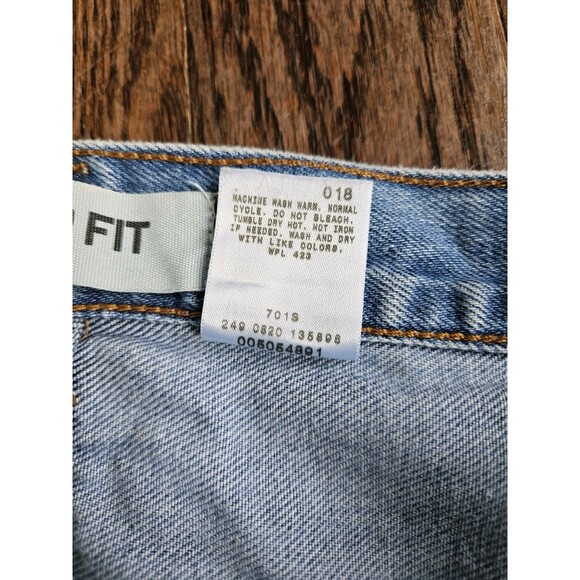 Levi's 505 Jeans Men's 38X32 Regular Fit Straight Leg Med/light Wash #005054891 - Picture 4 of 11